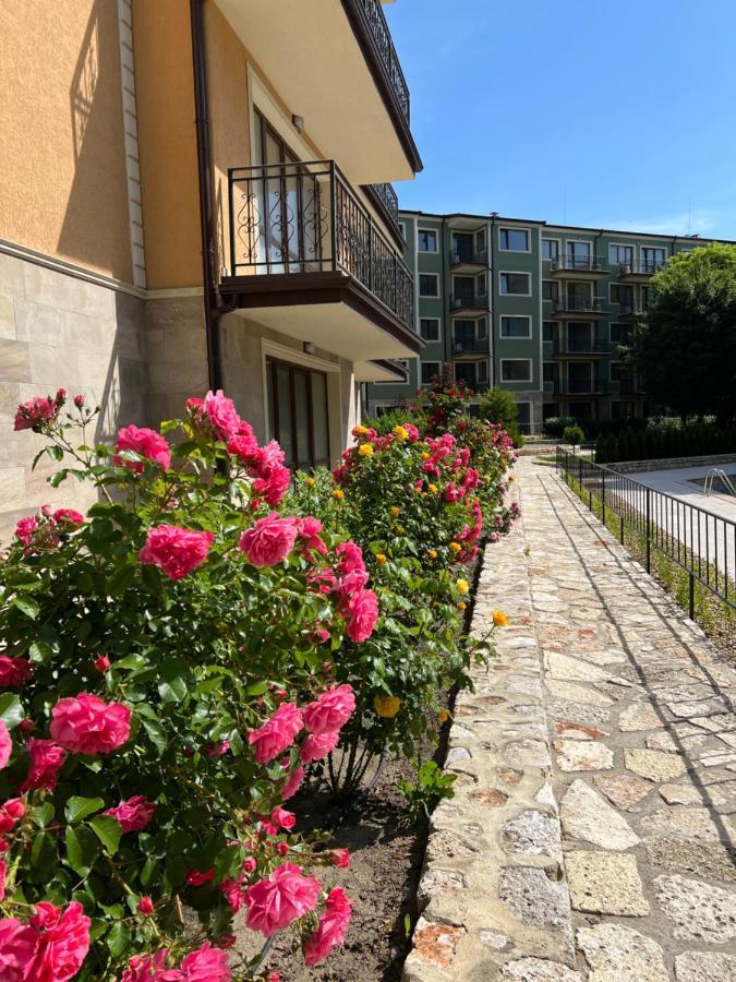 Ramay Rooms St. Konstantin og Helena Eksteriør bilde